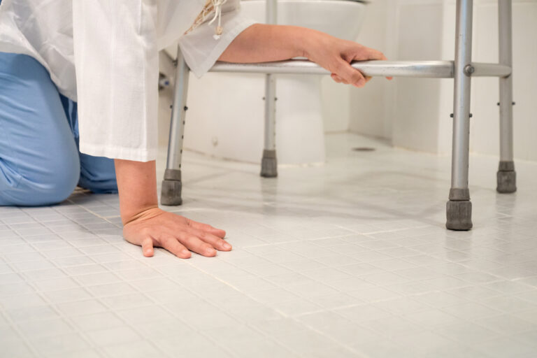 Assisted Living Safety Checklist: Fall Prevention in the Elderly