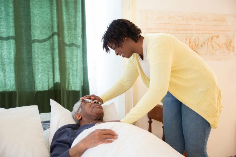 Understanding Migraines and Headaches in Seniors